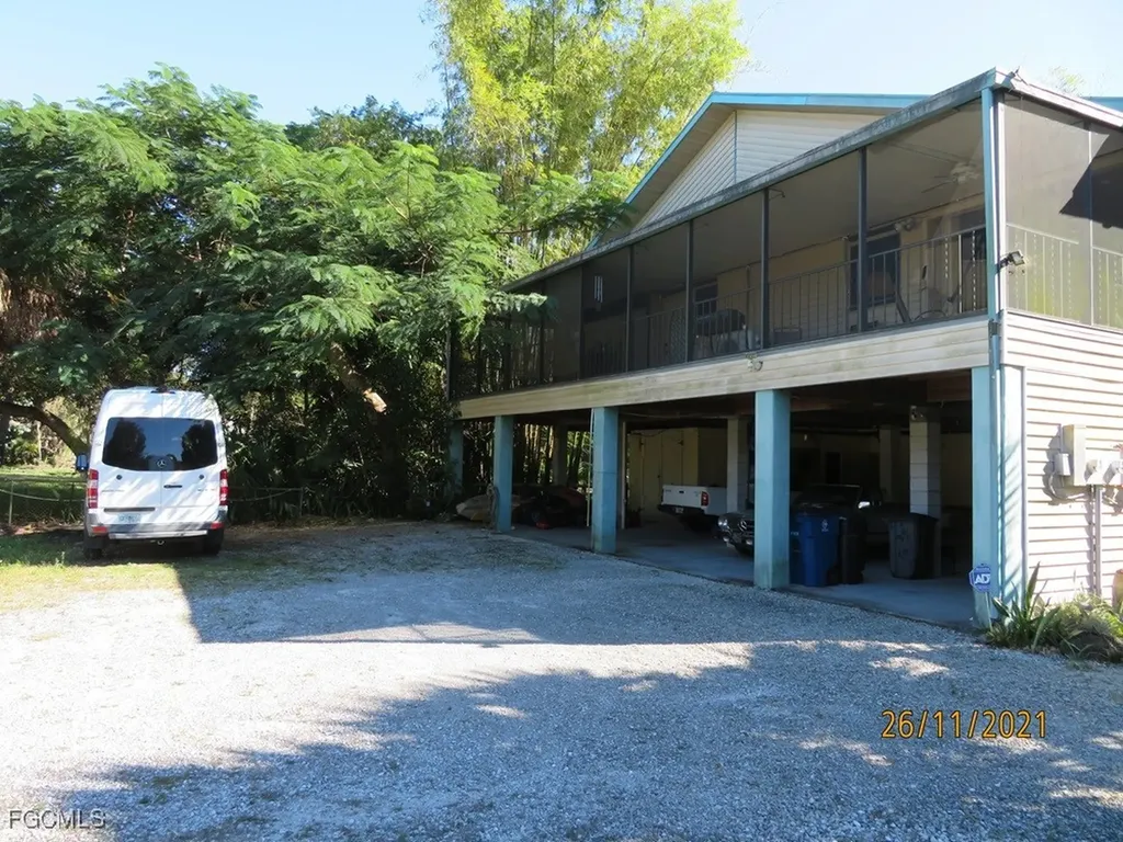 10690 Goodwin Street Bonita Springs FL 34135