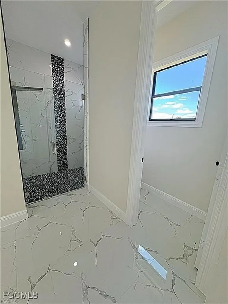 4437 60th Avenue NE Naples FL 34120