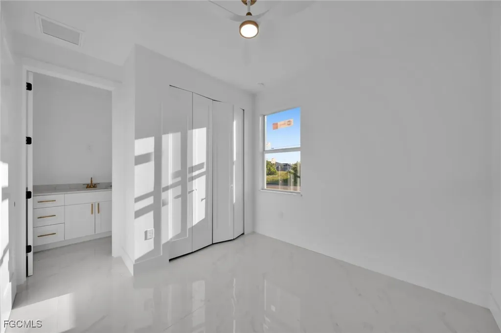 4206 E 15th Street Lehigh Acres FL 33972