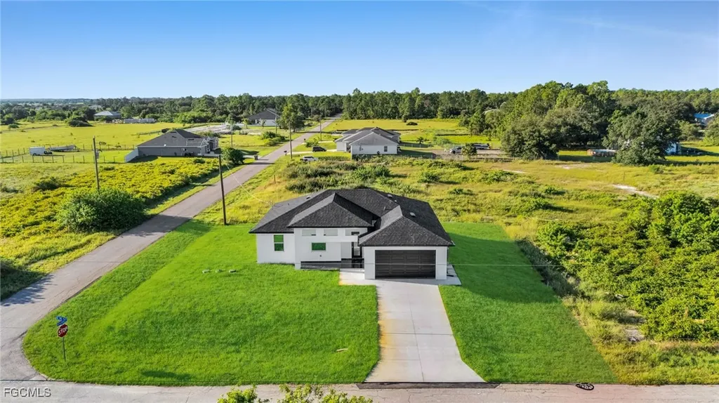 4206 E 15th Street Lehigh Acres FL 33972