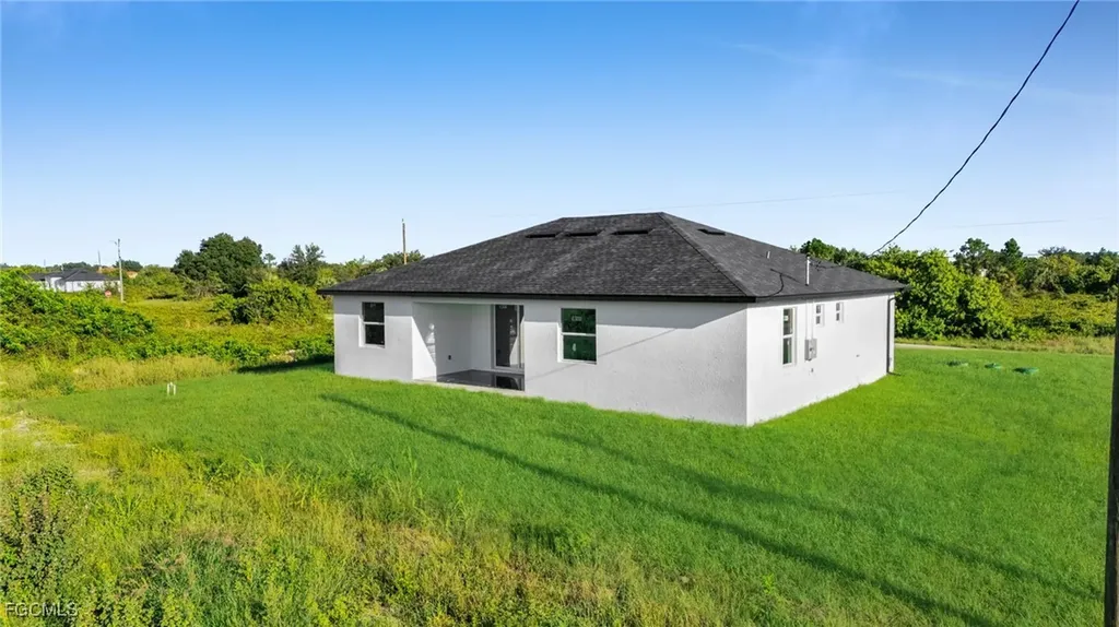4206 E 15th Street Lehigh Acres FL 33972