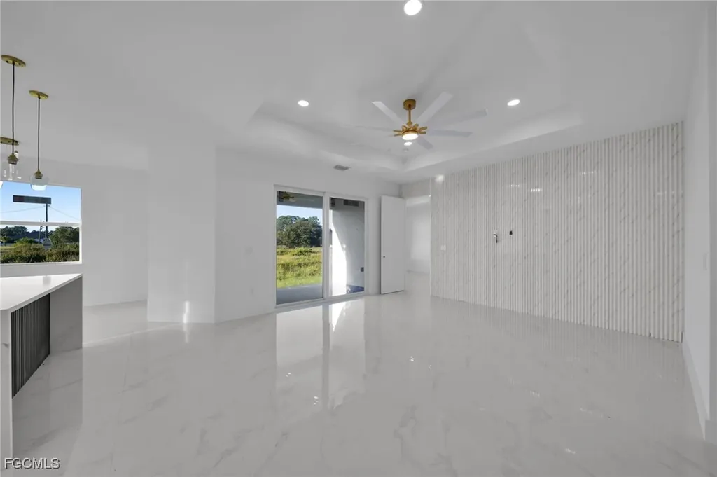 4206 E 15th Street Lehigh Acres FL 33972