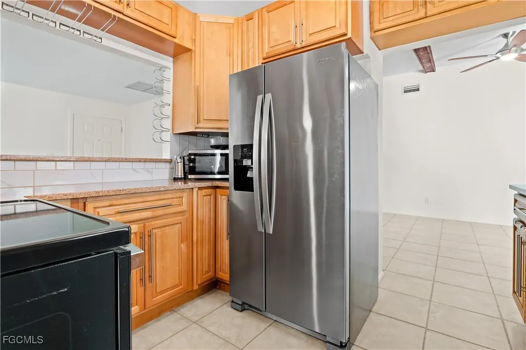 1318 SE 19th Terrace Cape Coral FL 33990