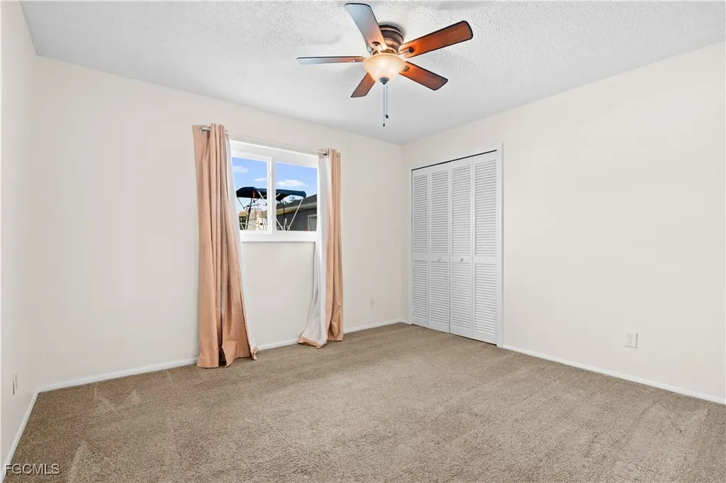 1318 SE 19th Terrace Cape Coral FL 33990