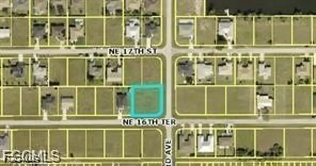 2211 NE 16th Terrace Cape Coral FL 33909