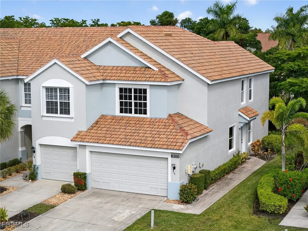 8300 Village Edge Circle Fort Myers FL 33919