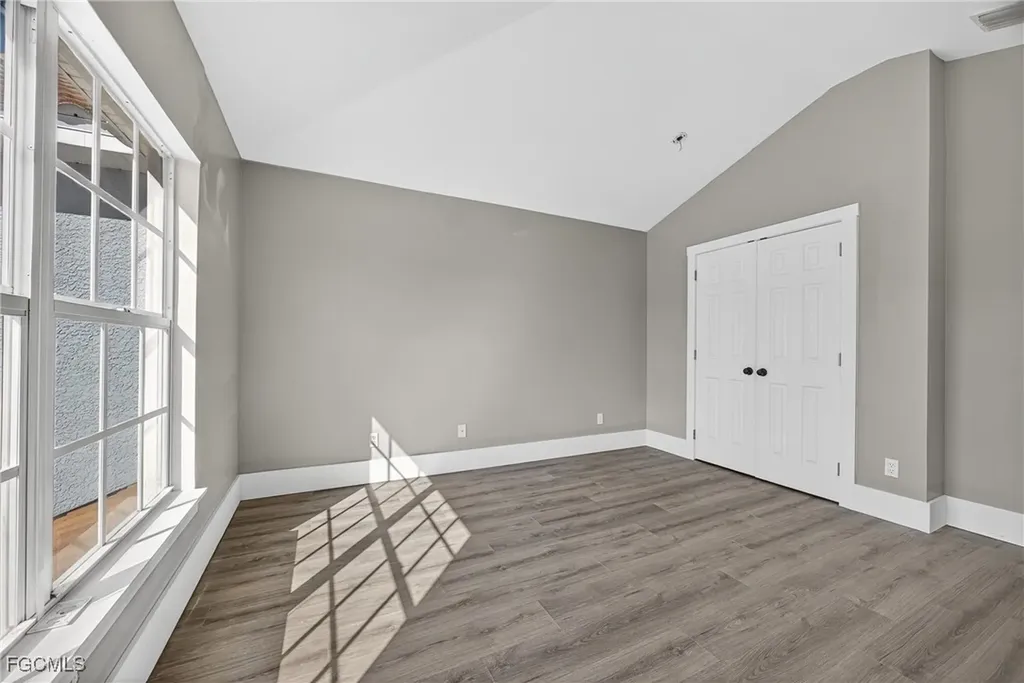 8300 Village Edge Circle Fort Myers FL 33919