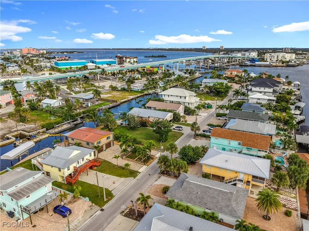 219 Primo Drive Fort Myers Beach FL 33931