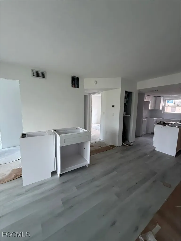16881 Davis Road Fort Myers FL 33908