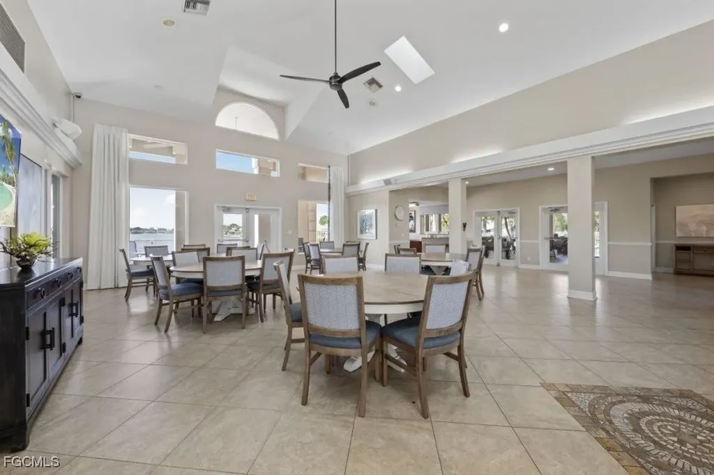 1909 W Crown Pointe Boulevard Naples FL 34112