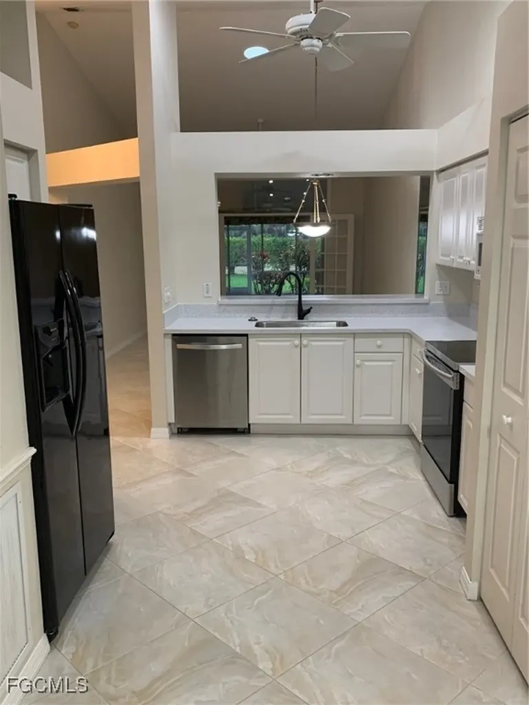 1909 W Crown Pointe Boulevard Naples FL 34112