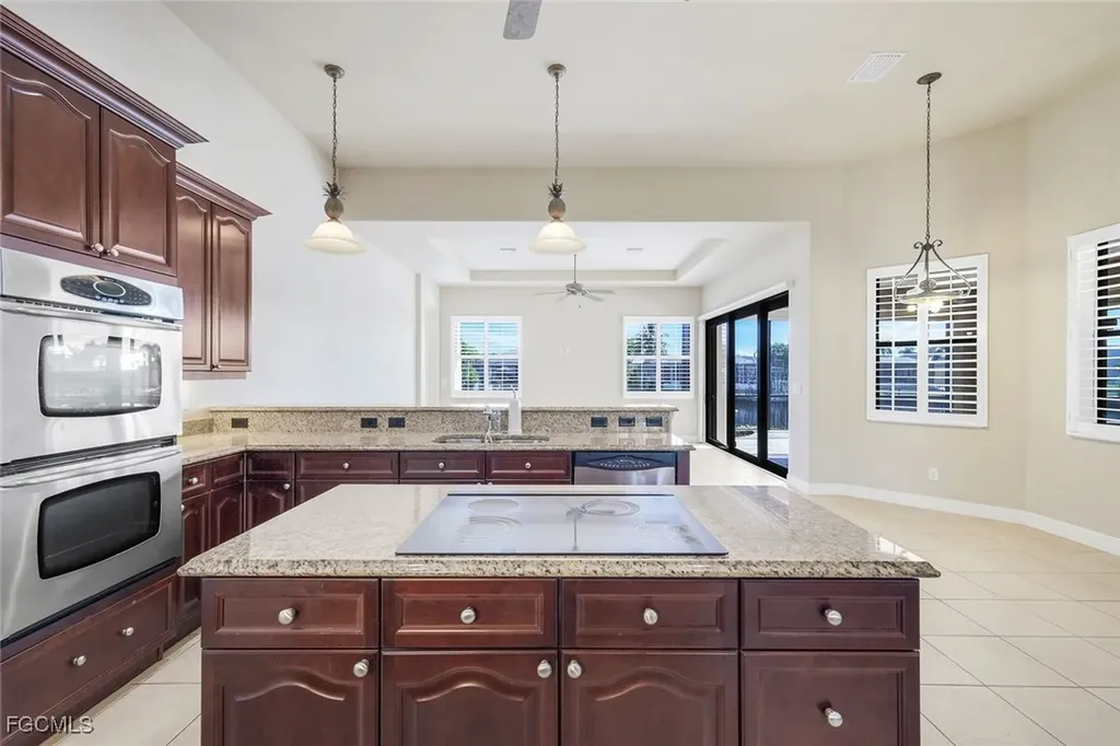 3939 SW 27th Court Cape Coral FL 33914