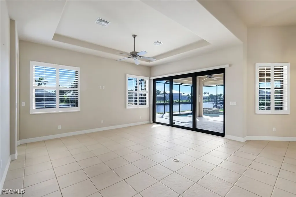 3939 SW 27th Court Cape Coral FL 33914