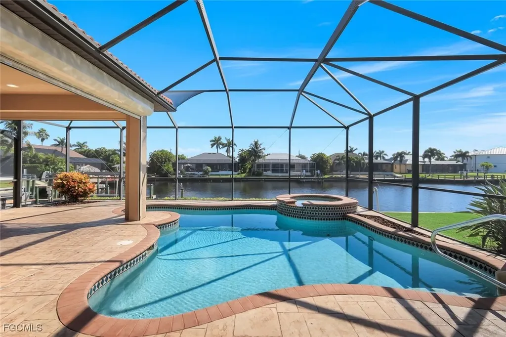 3939 SW 27th Court Cape Coral FL 33914