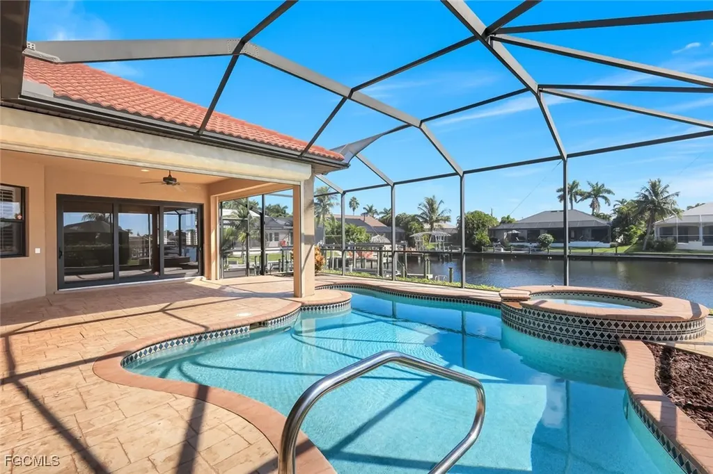 3939 SW 27th Court Cape Coral FL 33914