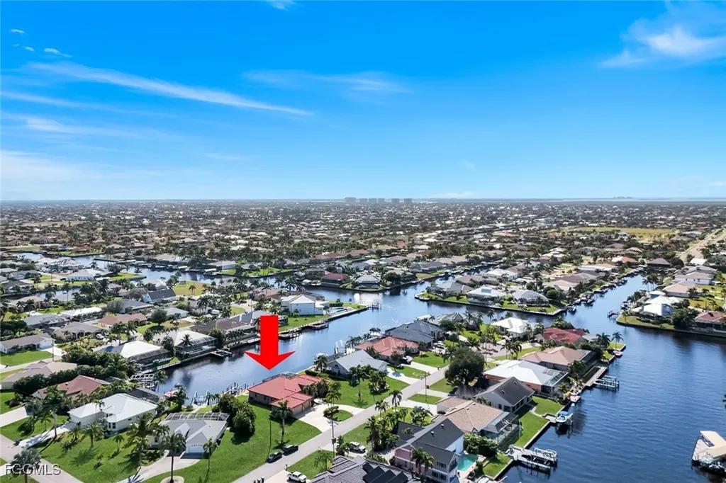 3939 SW 27th Court Cape Coral FL 33914