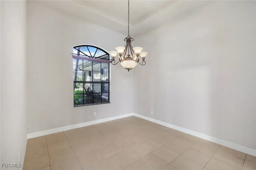 3939 SW 27th Court Cape Coral FL 33914