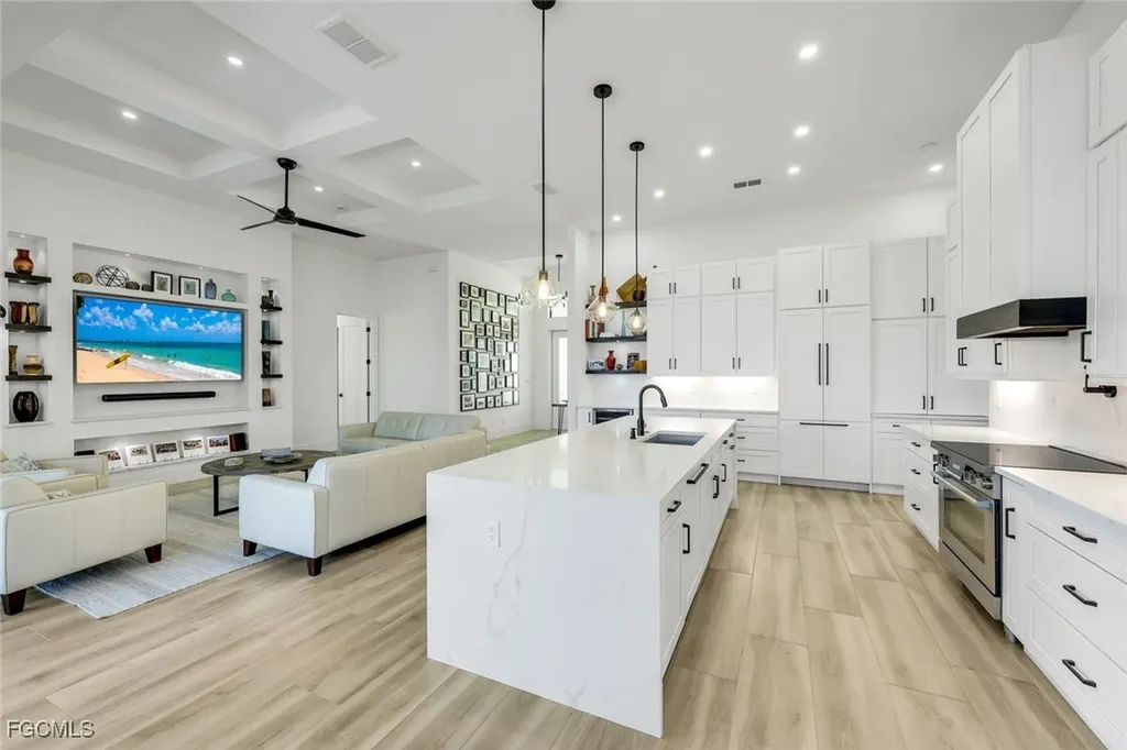 2307 SW 45th Terrace Cape Coral FL 33914