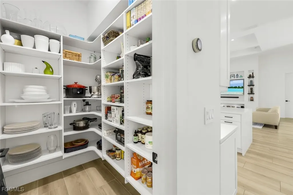 2307 SW 45th Terrace Cape Coral FL 33914