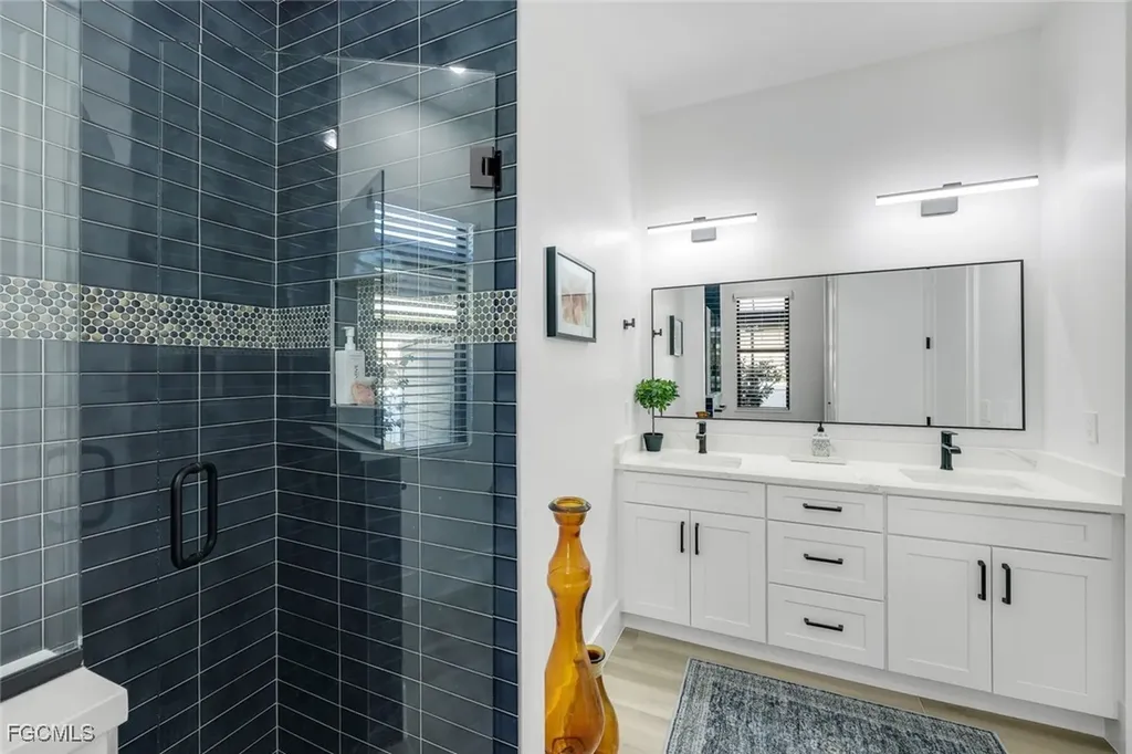 2307 SW 45th Terrace Cape Coral FL 33914