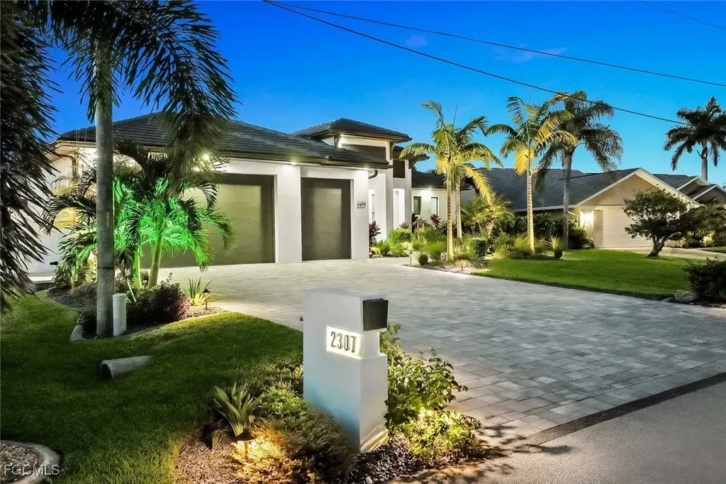 2307 SW 45th Terrace Cape Coral FL 33914