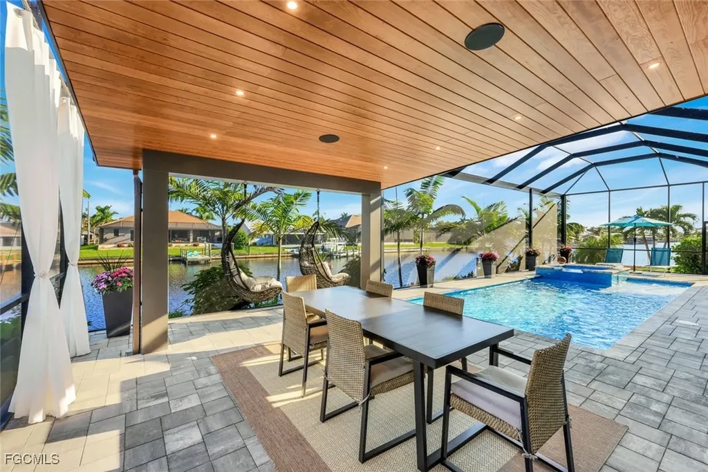 2307 SW 45th Terrace Cape Coral FL 33914