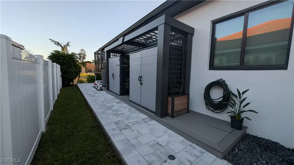 2307 SW 45th Terrace Cape Coral FL 33914