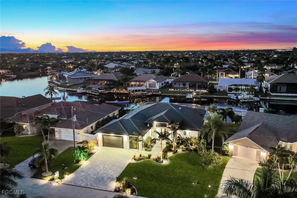 2307 SW 45th Terrace Cape Coral FL 33914