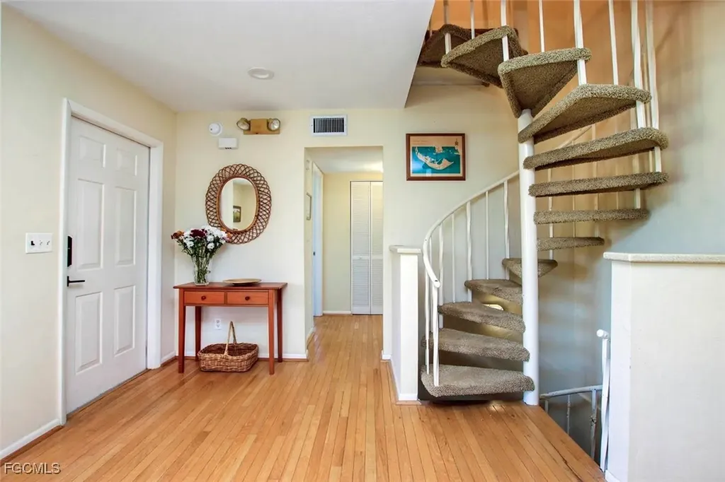 251 Southwinds Drive Sanibel FL 33957
