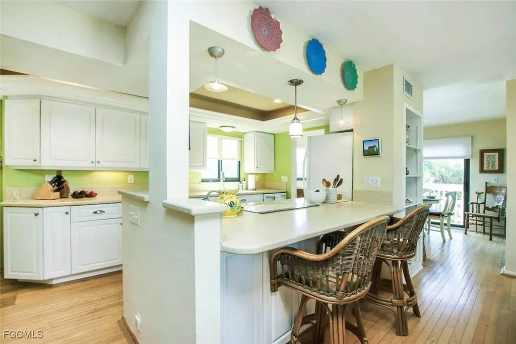251 Southwinds Drive Sanibel FL 33957