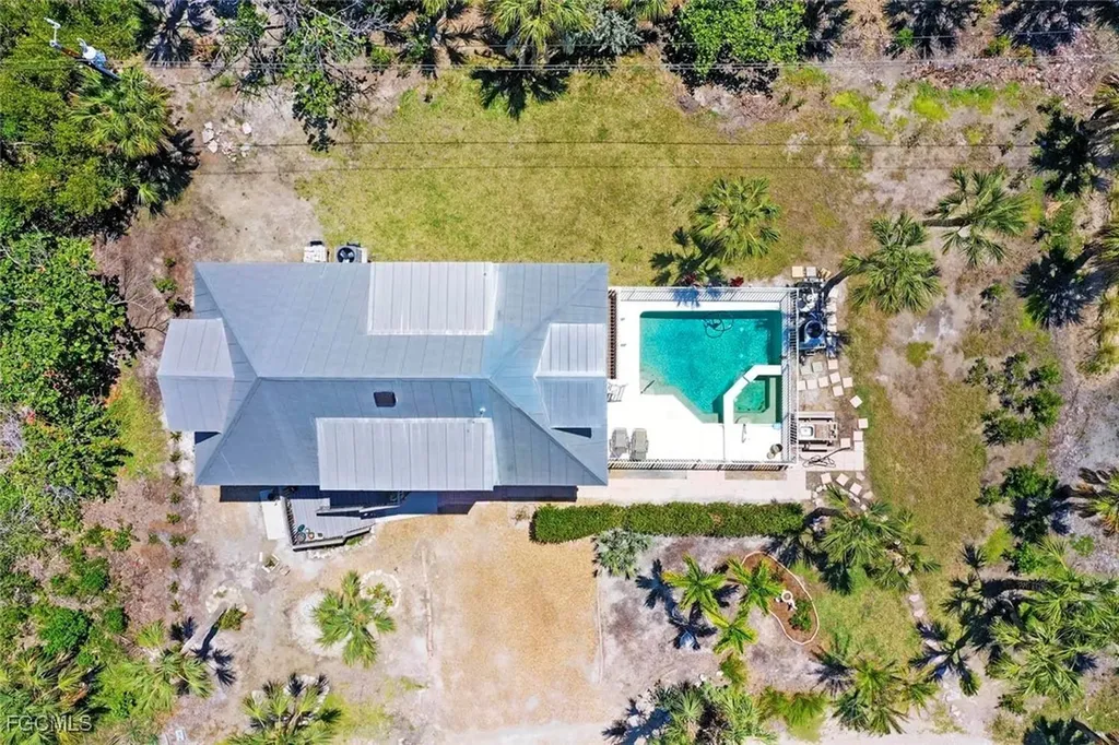 251 Southwinds Drive Sanibel FL 33957