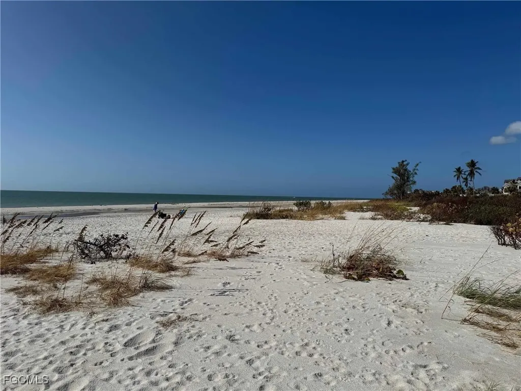251 Southwinds Drive Sanibel FL 33957