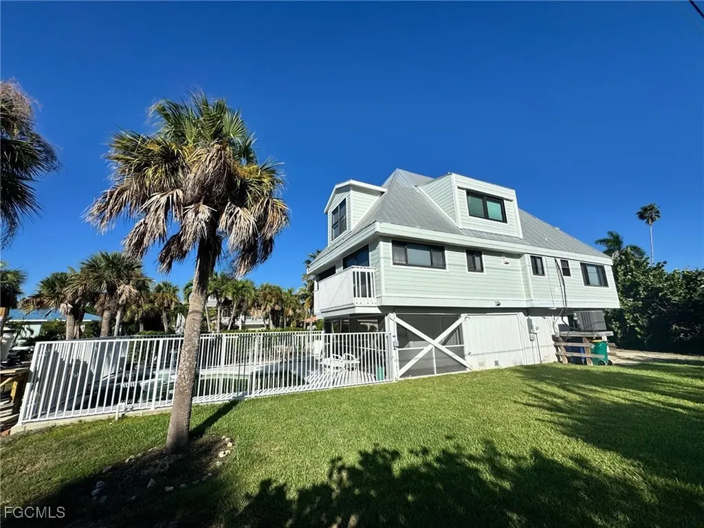 251 Southwinds Drive Sanibel FL 33957