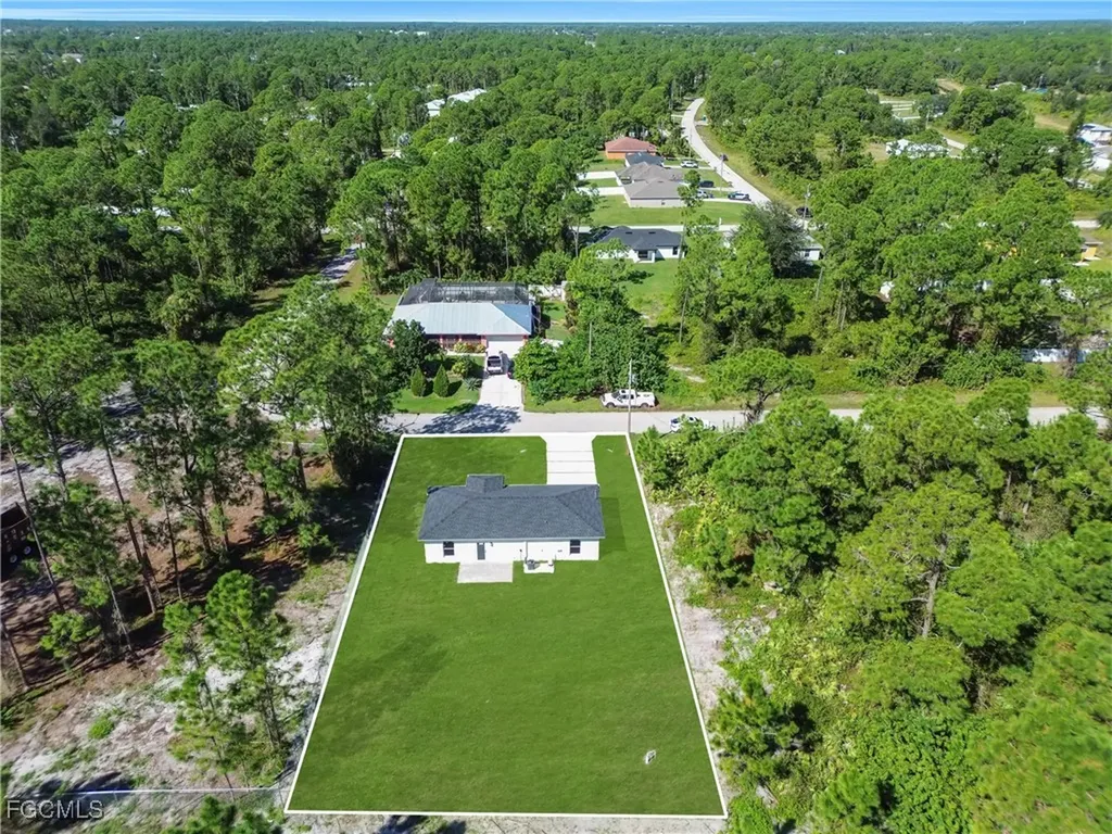 577 Aspen Avenue S Lehigh Acres FL 33974