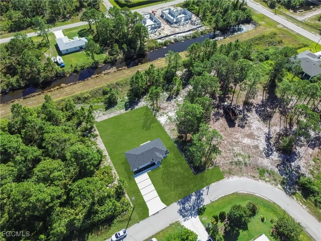 577 Aspen Avenue S Lehigh Acres FL 33974
