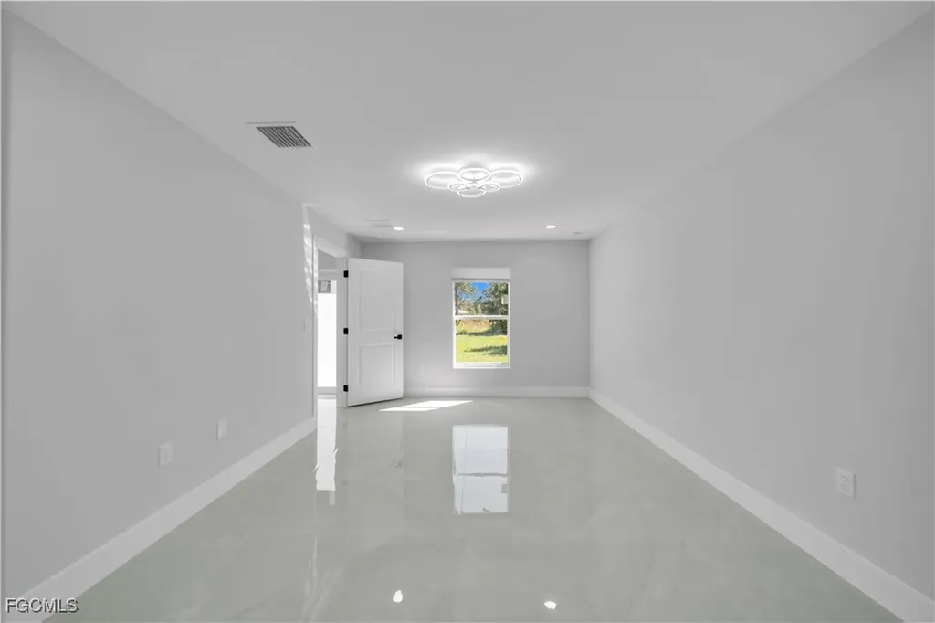 577 Aspen Avenue S Lehigh Acres FL 33974