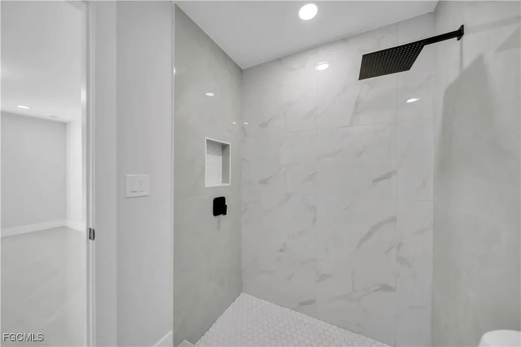 577 Aspen Avenue S Lehigh Acres FL 33974
