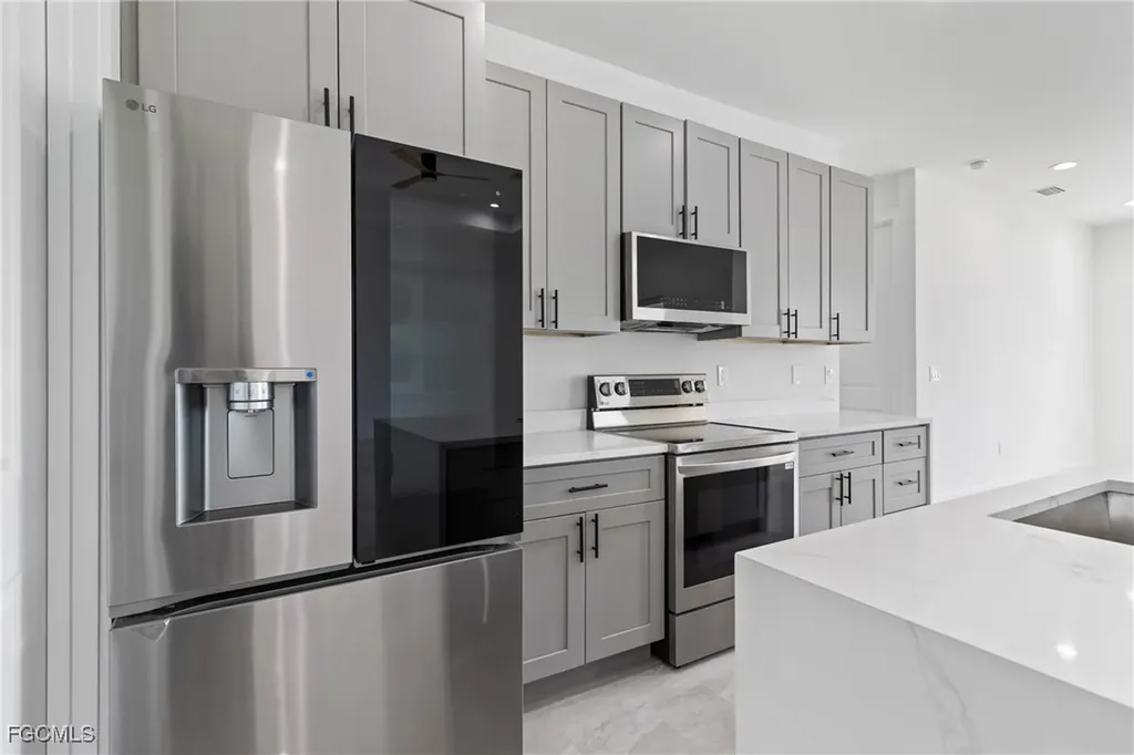 1336 NW 13th Place Cape Coral FL 33993