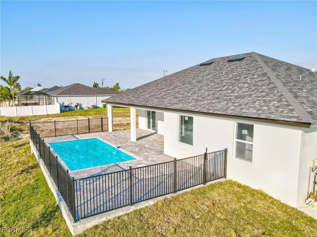 1336 NW 13th Place Cape Coral FL 33993