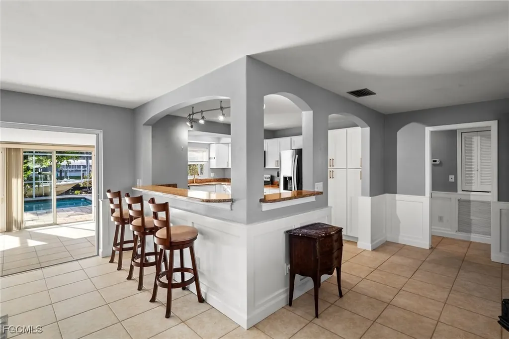 4910 Sorrento Court Cape Coral FL 33904