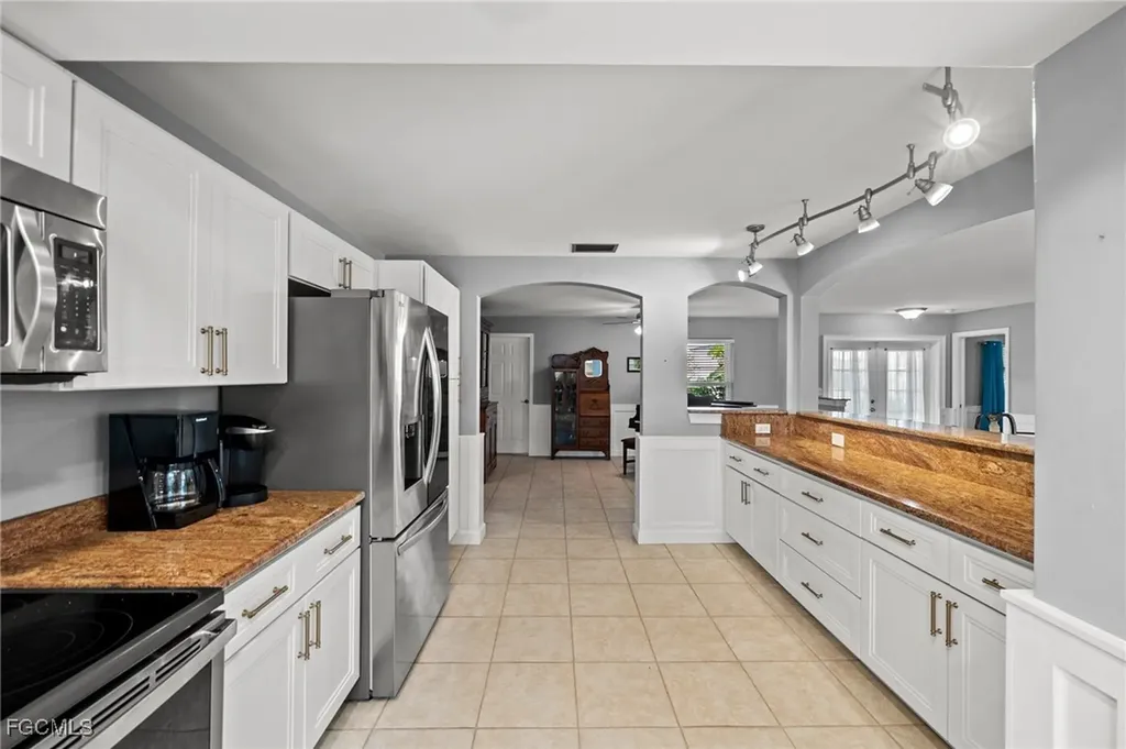 4910 Sorrento Court Cape Coral FL 33904