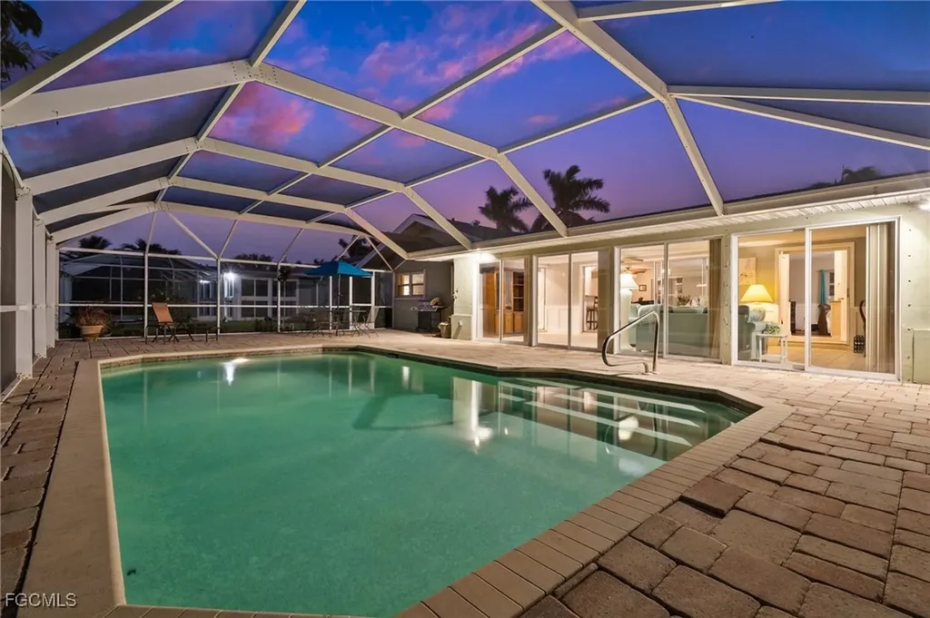 4910 Sorrento Court Cape Coral FL 33904