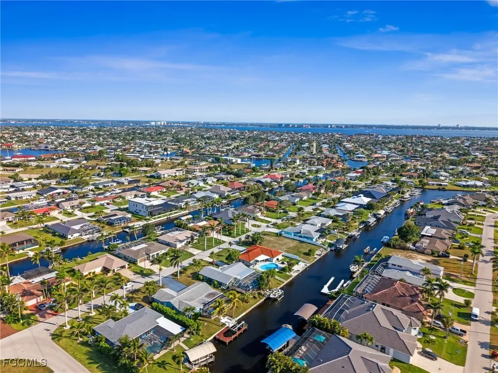 4910 Sorrento Court Cape Coral FL 33904
