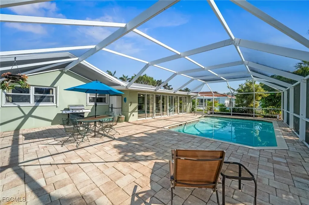 4910 Sorrento Court Cape Coral FL 33904
