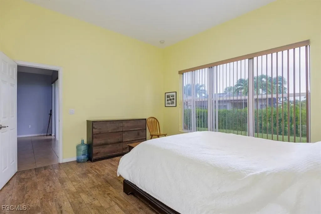 2461 Sutherland Court Cape Coral FL 33991