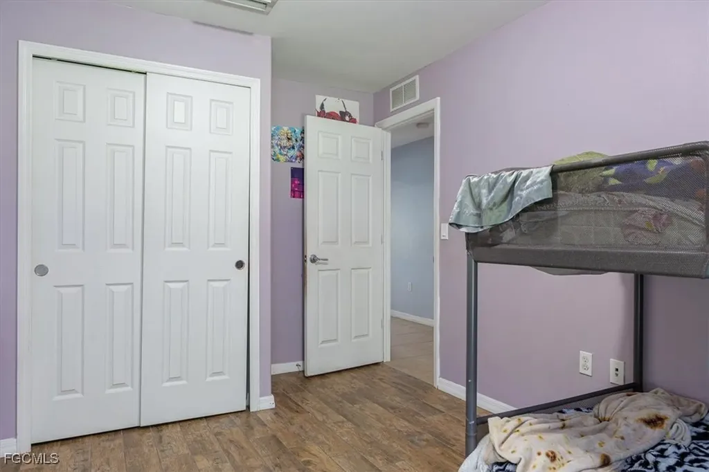 2461 Sutherland Court Cape Coral FL 33991