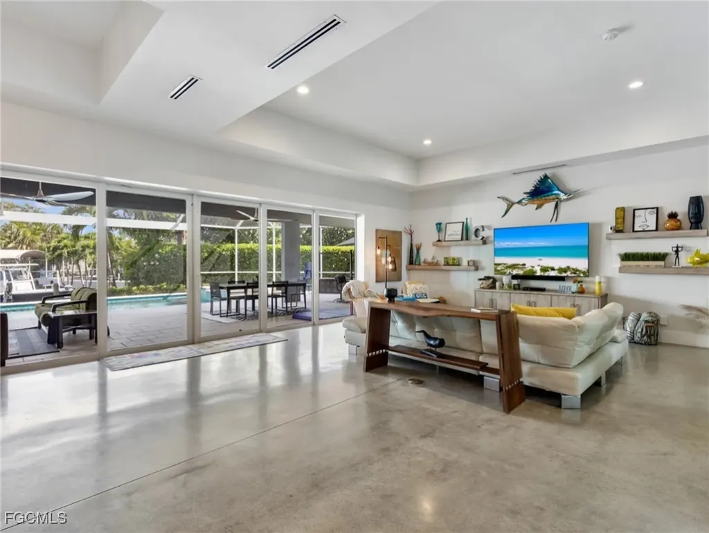 491 Keenan Court Fort Myers FL 33919