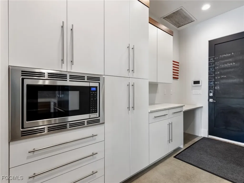 491 Keenan Court Fort Myers FL 33919