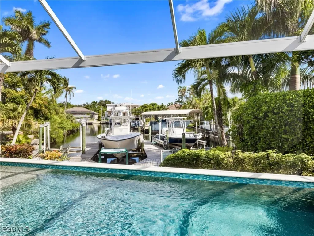 491 Keenan Court Fort Myers FL 33919