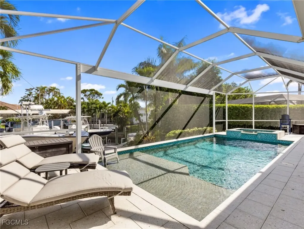 491 Keenan Court Fort Myers FL 33919